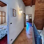 Un Angolo Nel Borgo