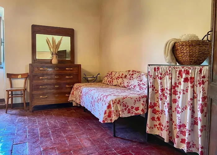 Un Angolo Nel Borgo Apartman *